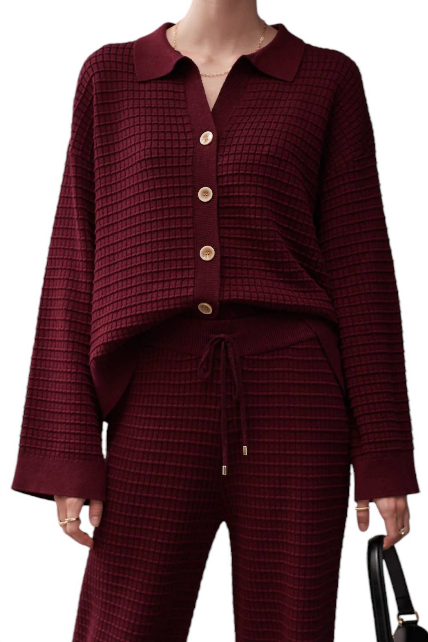 Трикотажная рубашка Oriane в цвете Шварцвальд Sancia, цвет black forest
Трикотажная рубашка Oriane в цвете Шварцвальд Sancia, цвет black forest