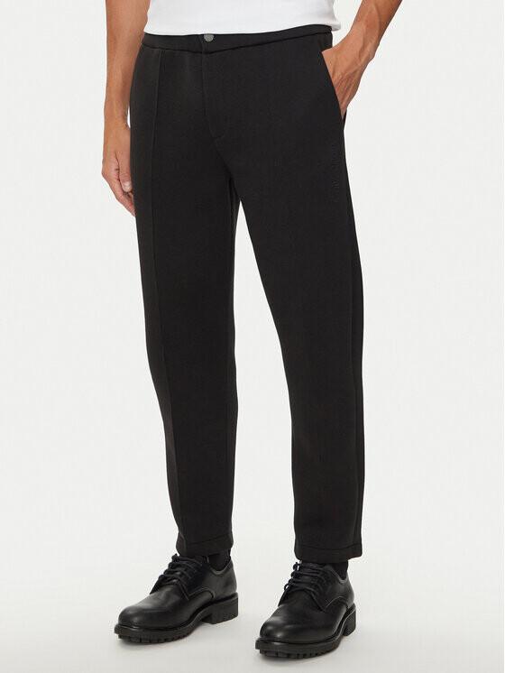 Тканевые брюки стандартного кроя Calvin Klein, черный
Тканевые брюки стандартного кроя Calvin Klein, черный