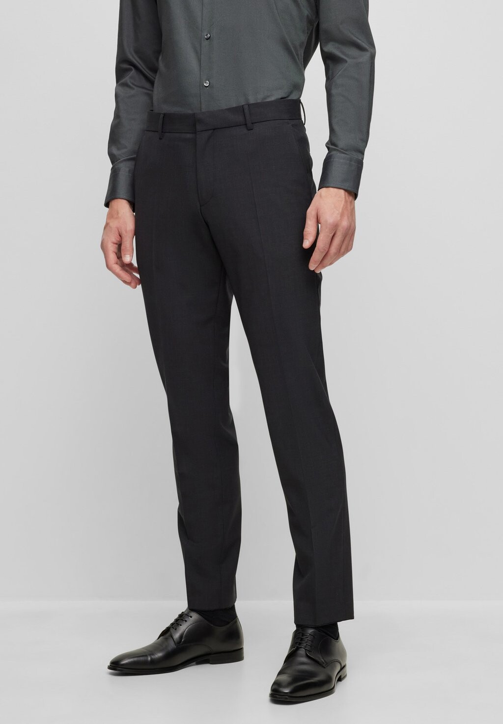 Элегантные брюки Genius BOSS, цвет dark grey one
Элегантные брюки Genius BOSS, цвет dark grey one