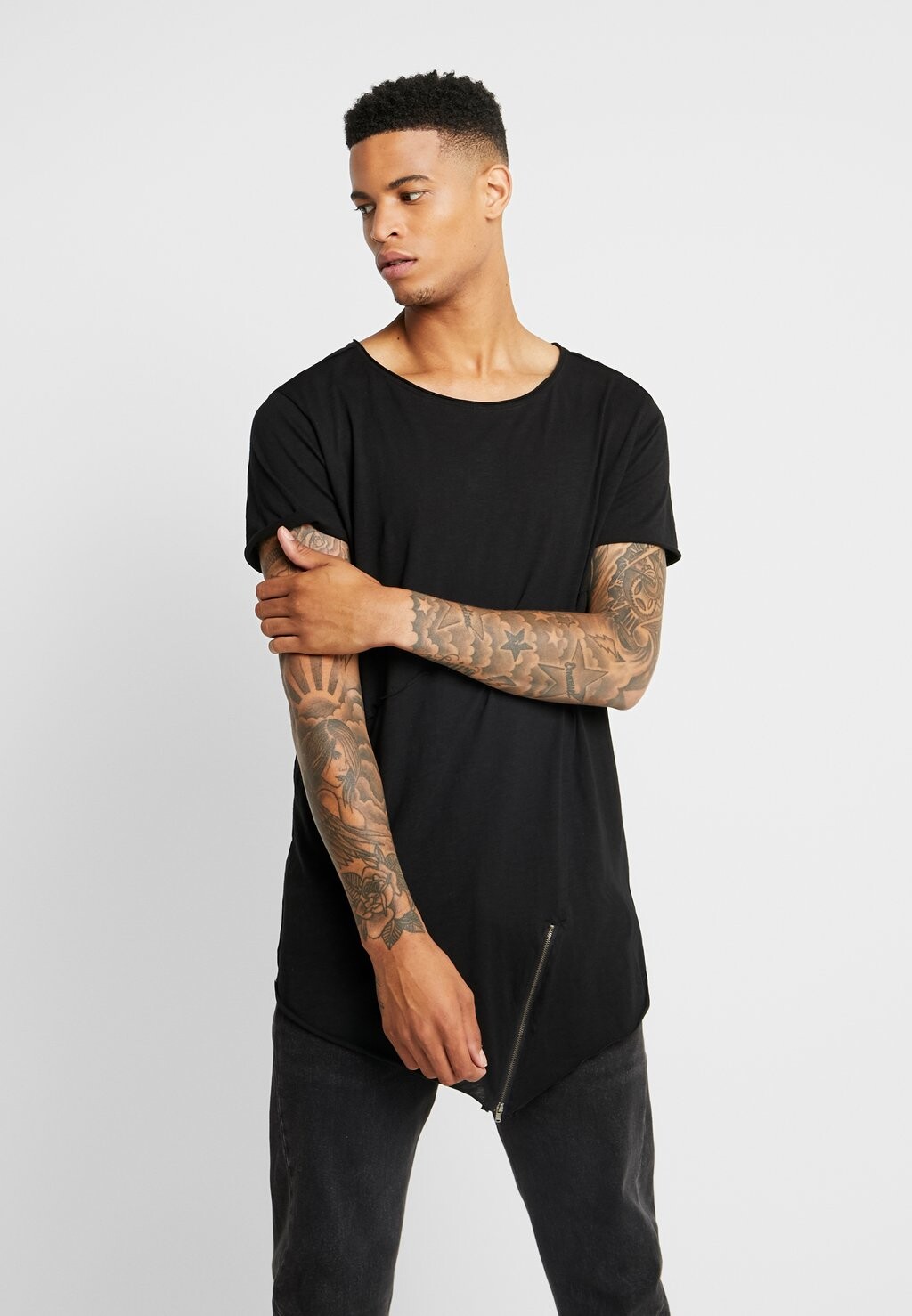 Футболка с принтом ФУТБОЛКА LONG OPEN EDGE FRONT ZIP TEE Urban Classics, черная, Черный, Футболка с принтом ФУТБОЛКА LONG OPEN EDGE FRONT ZIP TEE Urban Classics, черная
Футболка с принтом ФУТБОЛКА LONG OPEN EDGE FRONT ZIP TEE Urban Classics, черная, Черный, Футболка с принтом ФУТБОЛКА LONG OPEN EDGE FRONT ZIP TEE Urban Classics, черная