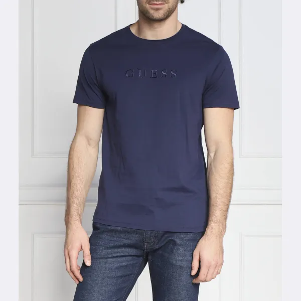Классическая футболка стандартного кроя SS Guess, синий
Классическая футболка стандартного кроя SS Guess, синий