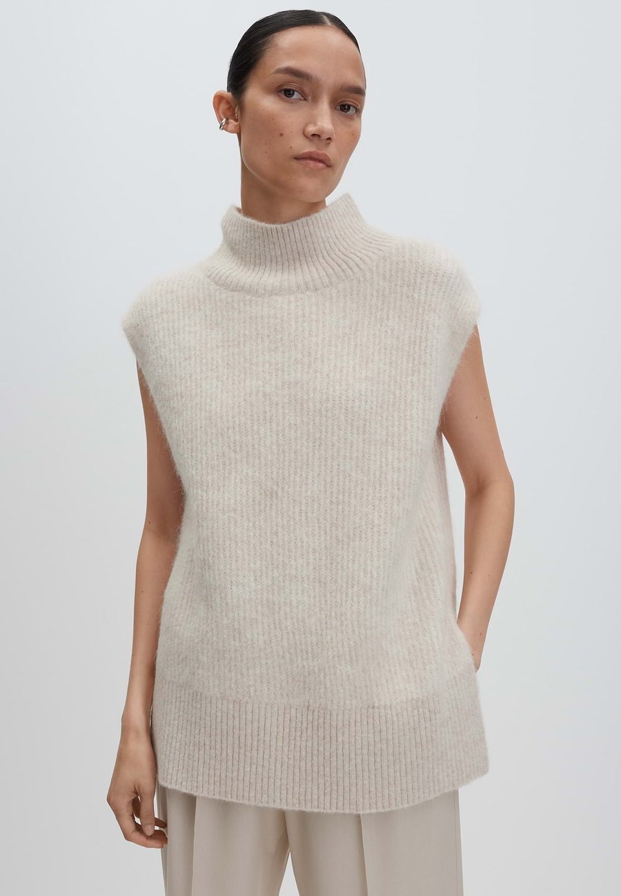 Джемпер someday. SLIM FIT RIBBED TEXTURE, Mellow Mélange/Beige
Джемпер someday. SLIM FIT RIBBED TEXTURE, Mellow Mélange/Beige