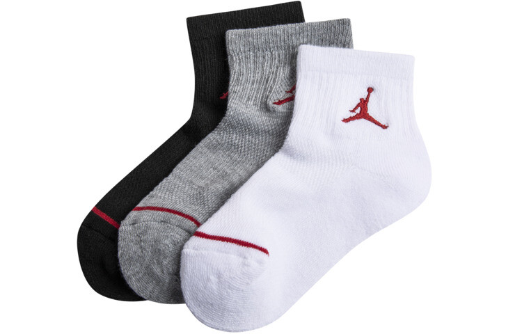 Набор носков GS Jordan, 3 пары, серый/черный/белый
Набор носков GS Jordan, 3 пары, серый/черный/белый