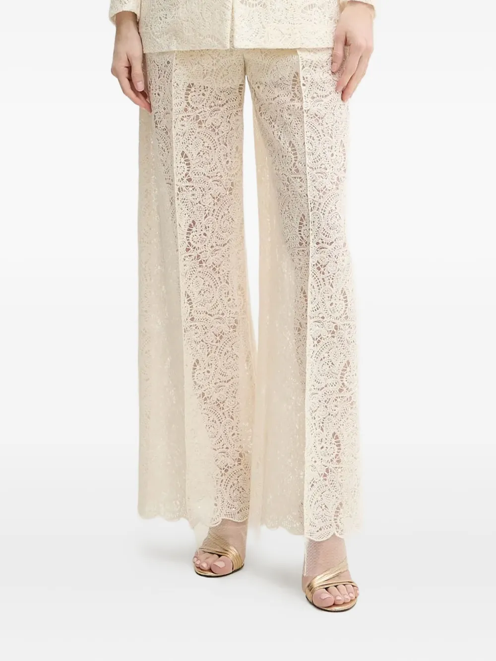 Плиссированные брюки из кружевной ткани с цветочным узором Simona Corsellini, нейтральный
Плиссированные брюки из кружевной ткани с цветочным узором Simona Corsellini, нейтральный