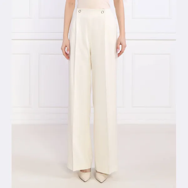 Льняные брюки тапито классического кроя Boss, белый
Льняные брюки тапито классического кроя Boss, белый