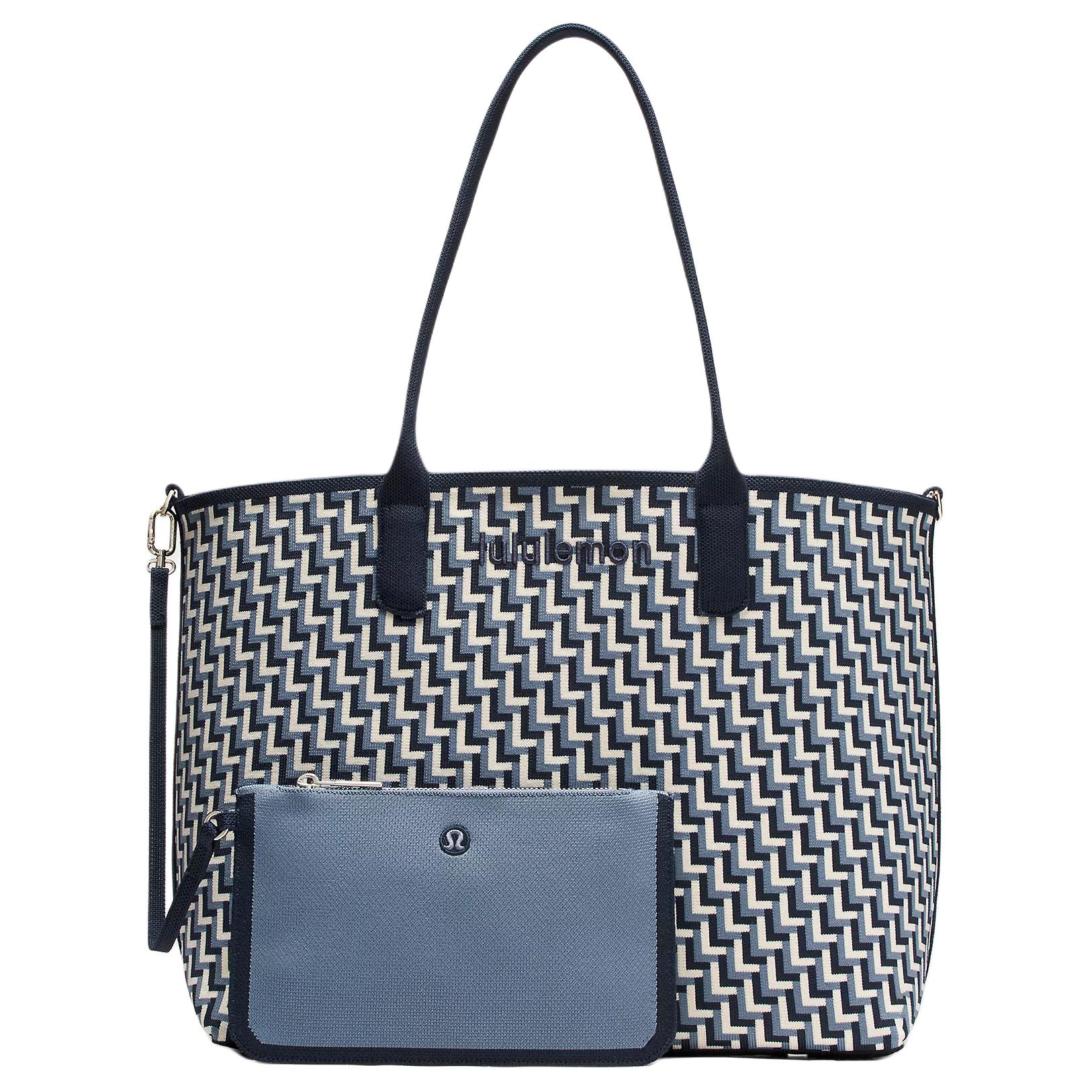 Lululemon Вязаная сумка-шоппер, Blue & Washed Denim & Light Ivory White
Lululemon Вязаная сумка-шоппер, Blue & Washed Denim & Light Ivory White