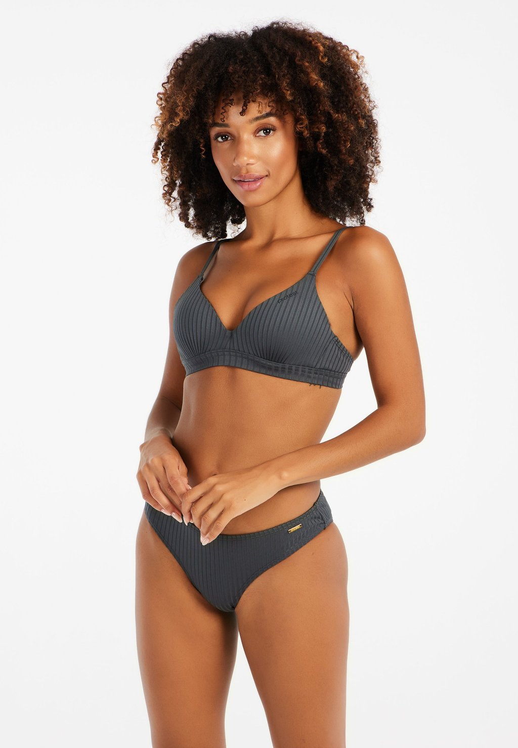 Бикини SET Protest, серый
Бикини SET Protest, серый