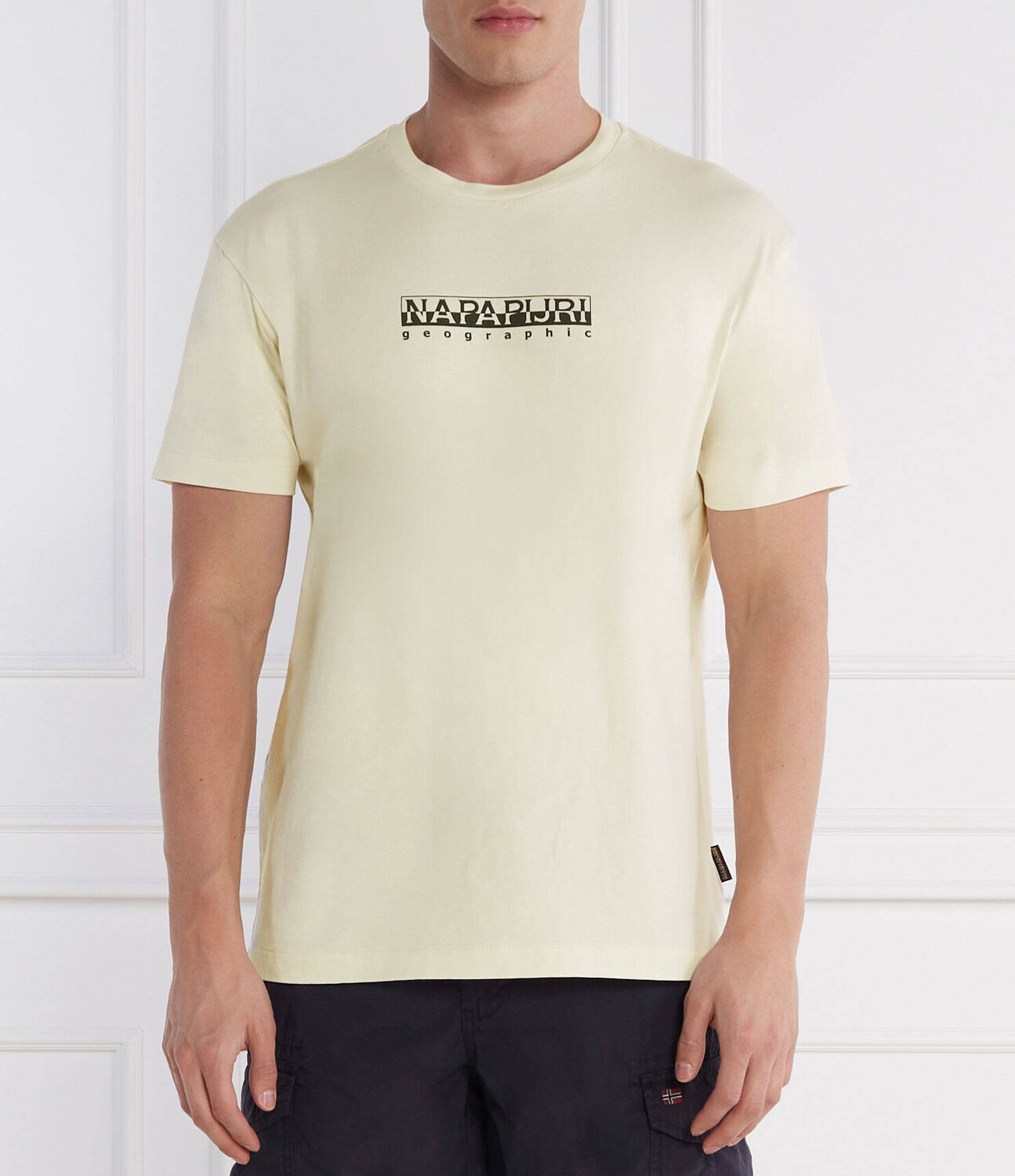 Футболка Napapijri S-BOX SS 4 Regular Fit, экрю
Футболка Napapijri S-BOX SS 4 Regular Fit, экрю