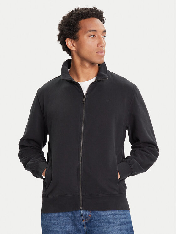 Свитшот regular fit 1016967 Mustang, чёрный 
Свитшот regular fit 1016967 Mustang, чёрный