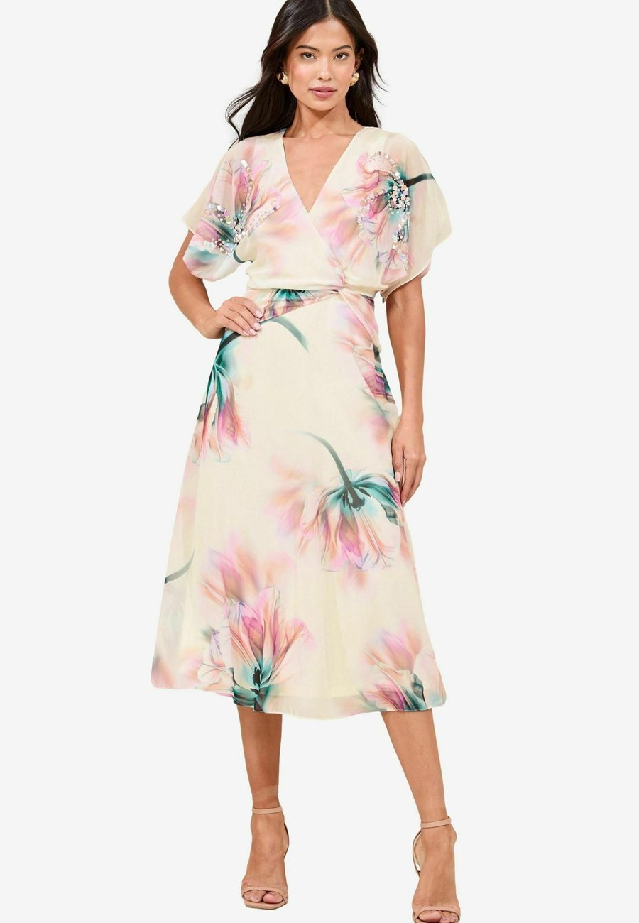 Платье Lipsy FLORAL PRINTED EMBELLISHED DETAIL FIT AND FLARE MIDI, White
Платье Lipsy FLORAL PRINTED EMBELLISHED DETAIL FIT AND FLARE MIDI, White