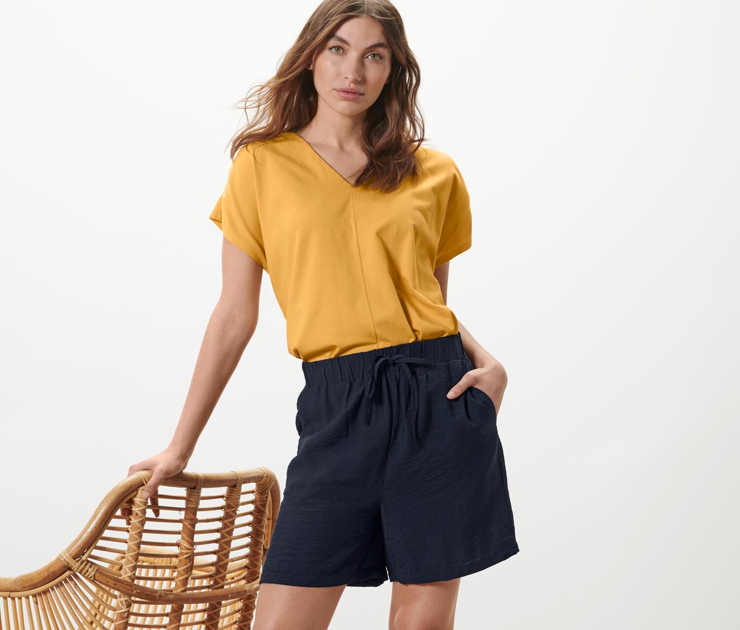 Шорты Tchibo, темно-синий
Шорты Tchibo, темно-синий