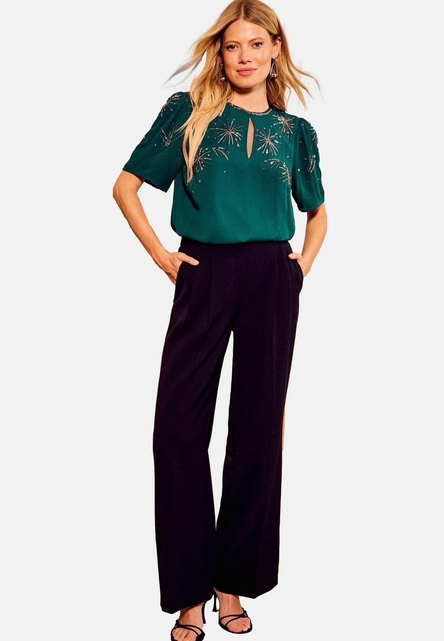 Блуза Love & Roses SHORT SLEEVE, Teal Blue/Blue
Блуза Love & Roses SHORT SLEEVE, Teal Blue/Blue