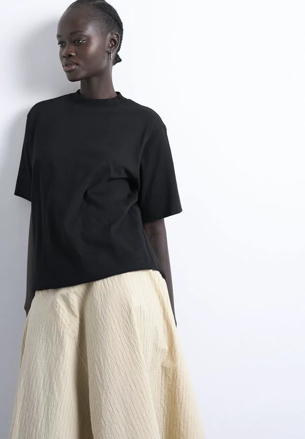 Простая футболка Topshop, Black, Черный, Простая футболка Topshop, Black
Простая футболка Topshop, Black, Черный, Простая футболка Topshop, Black