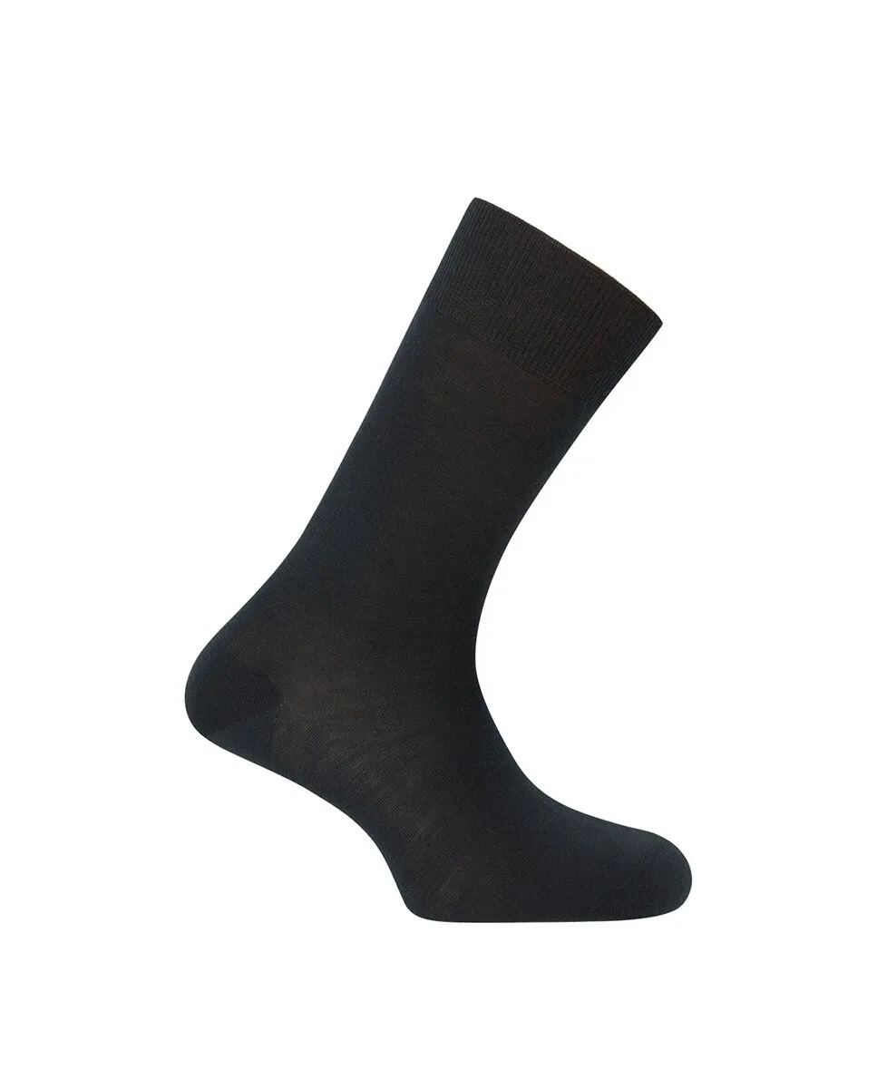 Однотонные мужские носки Punto Blanco из шерсти супермериноса — эластичные Сделано в Испании, черный
Однотонные мужские носки Punto Blanco из шерсти супермериноса — эластичные Сделано в Испании, черный