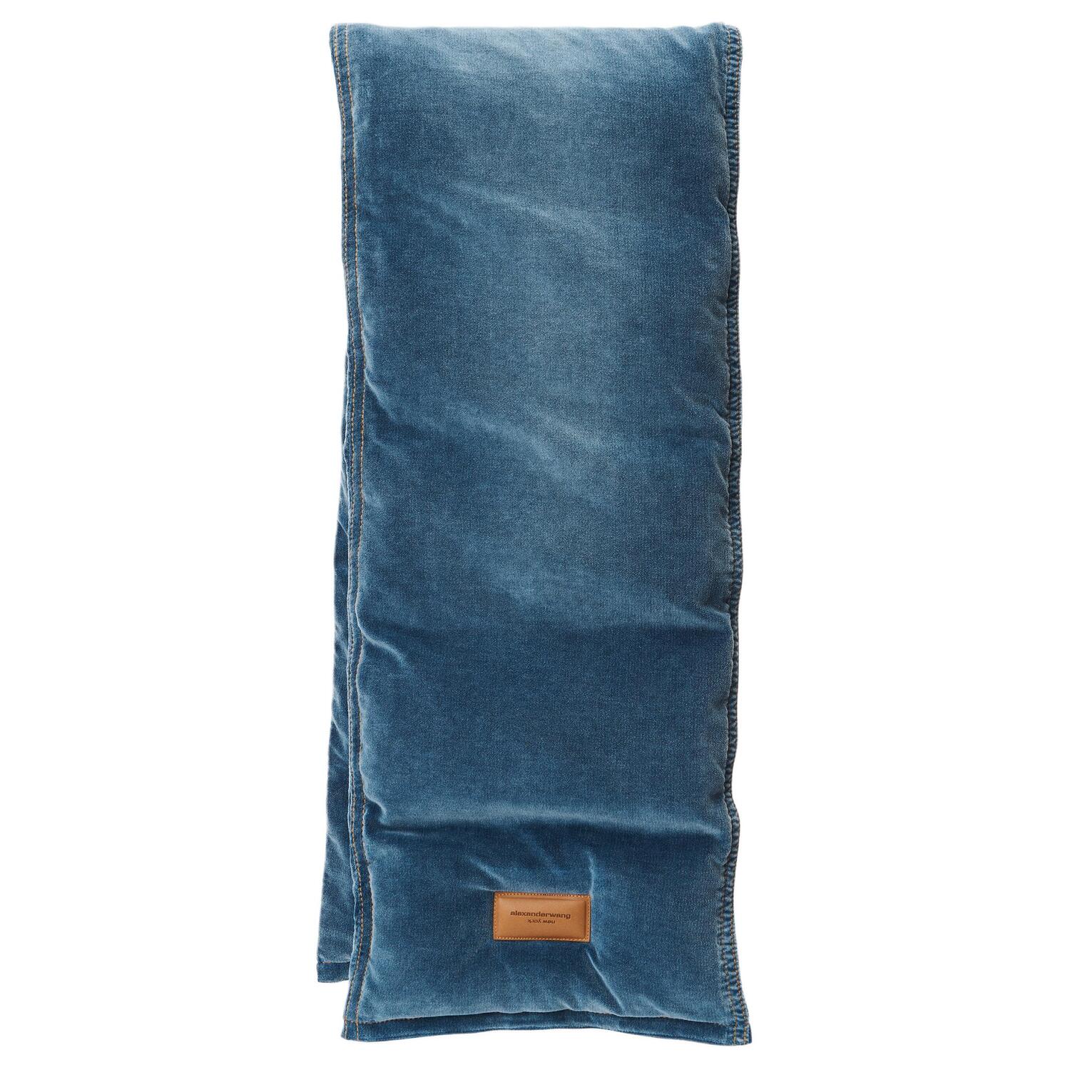 Пухлый шарф из вельвета Alexander Wang, синий
Пухлый шарф из вельвета Alexander Wang, синий