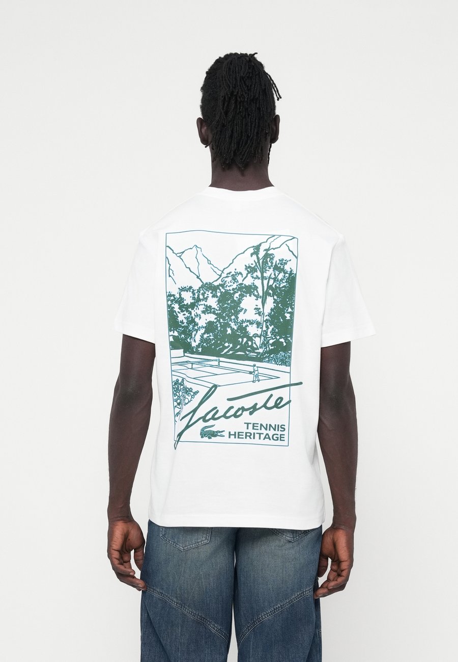 Футболка Lacoste Print T-shirt, White
Футболка Lacoste Print T-shirt, White