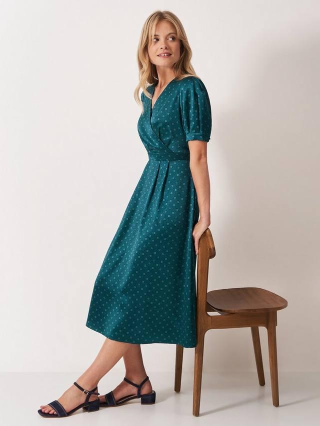 Платье Siobhan из сатина с геометрическим принтом Crew Clothing, Jade Green
Платье Siobhan из сатина с геометрическим принтом Crew Clothing, Jade Green