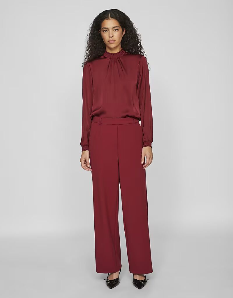 Vila Широкие брюки цвета каберне
Vila Широкие брюки цвета каберне