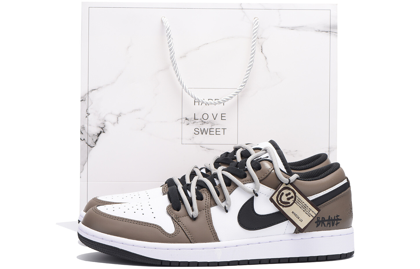 Кроссовки Air Jordan 1 Vintage Basketball Shoes Men Low-top Brown/black/white, цвет Coffee
Кроссовки Air Jordan 1 Vintage Basketball Shoes Men Low-top Brown/black/white, цвет Coffee
