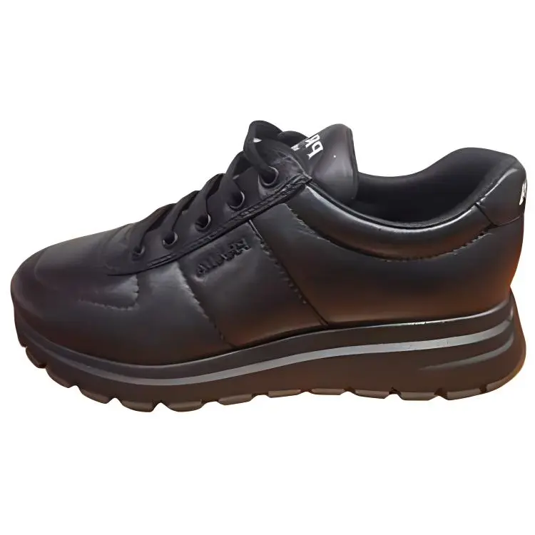 Низкие кеды мужские черные PRADA
Низкие кеды мужские черные PRADA