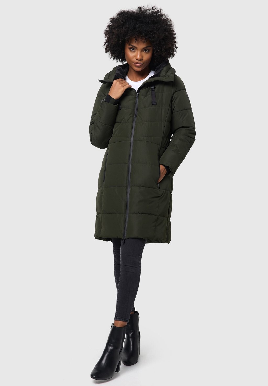 Зимнее пальто Natsukoo Marikoo, цвет dark olive
Зимнее пальто Natsukoo Marikoo, цвет dark olive