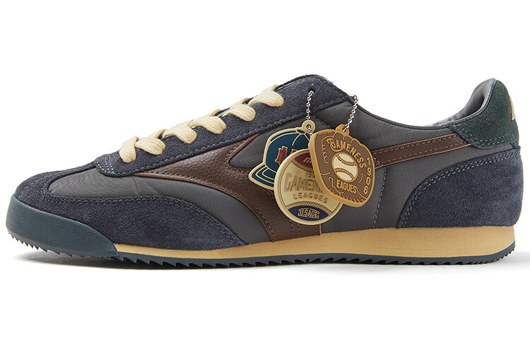 Кроссовки Mizuno LG 60S унисекс
Кроссовки Mizuno LG 60S унисекс