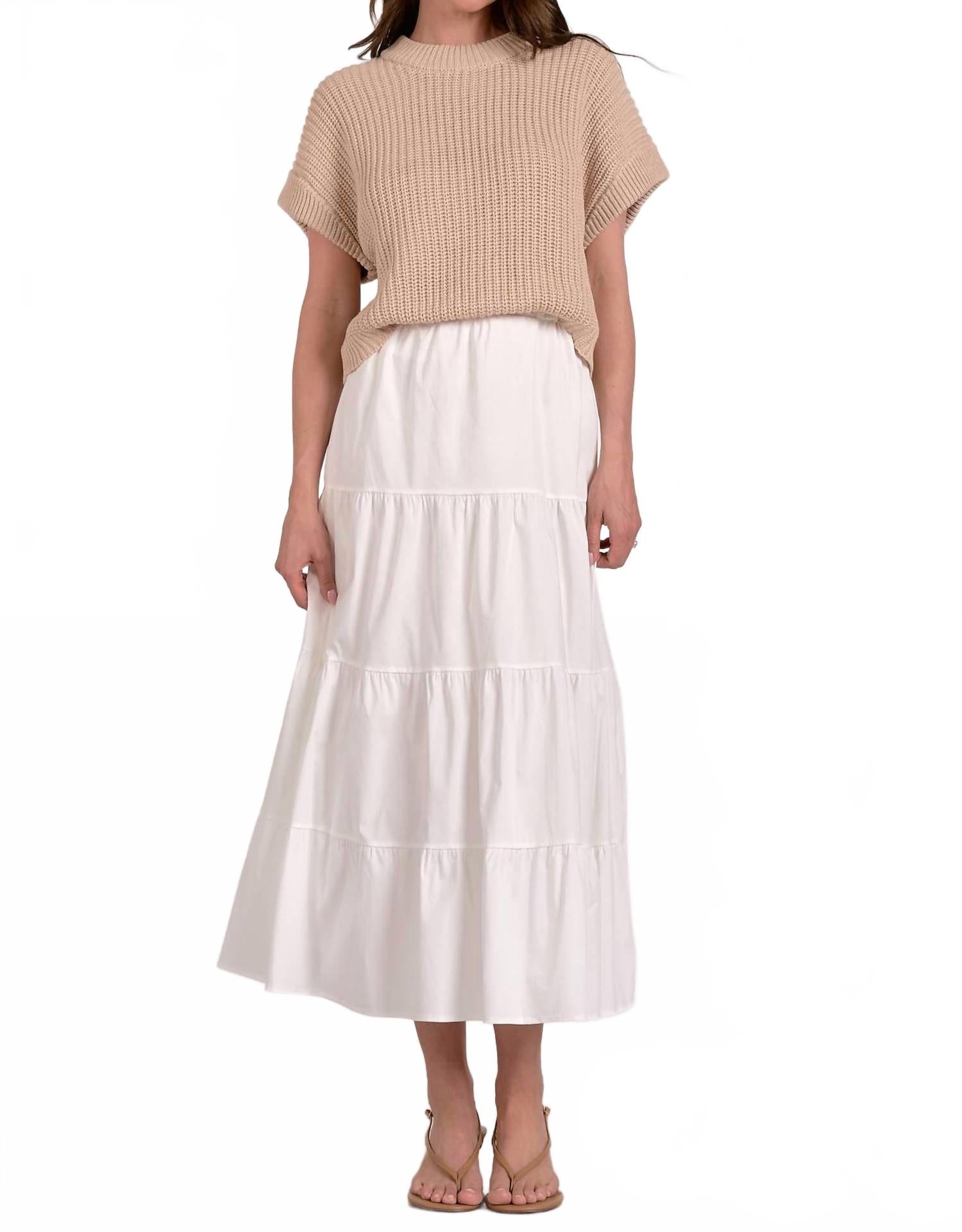 Бежево-белое платье-свитер ELAN
Бежево-белое платье-свитер ELAN