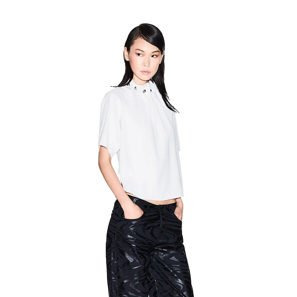 Блузка Armani Exchange XW001256_AF16125, белый
Блузка Armani Exchange XW001256_AF16125, белый