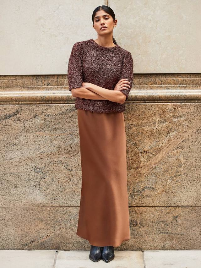 Плиссированная атласная юбка с акцентными швами Ro&Zo, Brown
Плиссированная атласная юбка с акцентными швами Ro&Zo, Brown