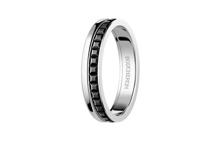 Boucheron Кольцо 18K White Gold Quatre Black Edition
Boucheron Кольцо 18K White Gold Quatre Black Edition