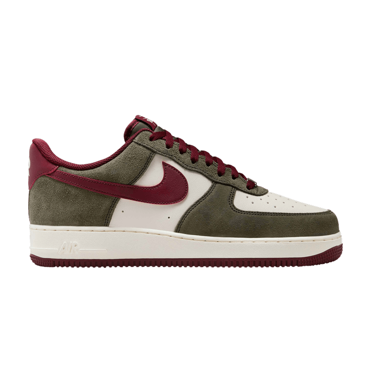 Кроссовки Nike Air Force 1 '07 LV8 'Cargo Khaki Dark Team Red', серый
Кроссовки Nike Air Force 1 '07 LV8 'Cargo Khaki Dark Team Red', серый