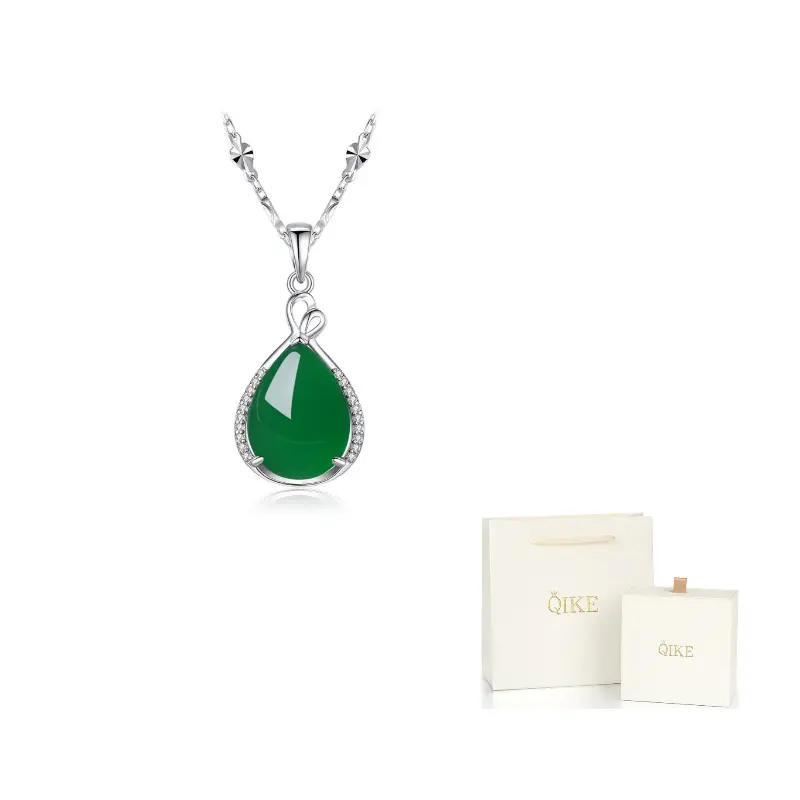 SEVEN COOK Chalcedony Necklaces Women's Emerald Green
SEVEN COOK Chalcedony Necklaces Women's Emerald Green