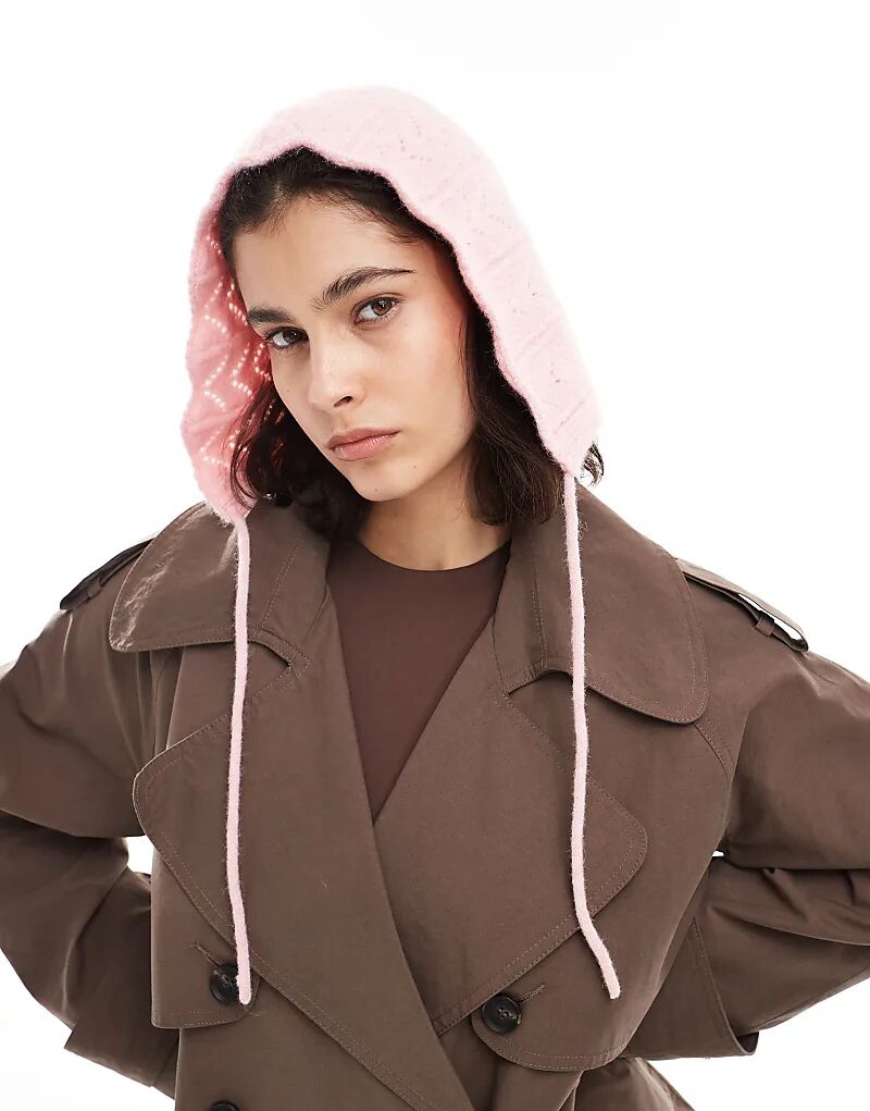 Мисс Селфридж, нежно-розовый чепчик с фестончатой отделкой
Мисс Селфридж, нежно-розовый чепчик с фестончатой отделкой