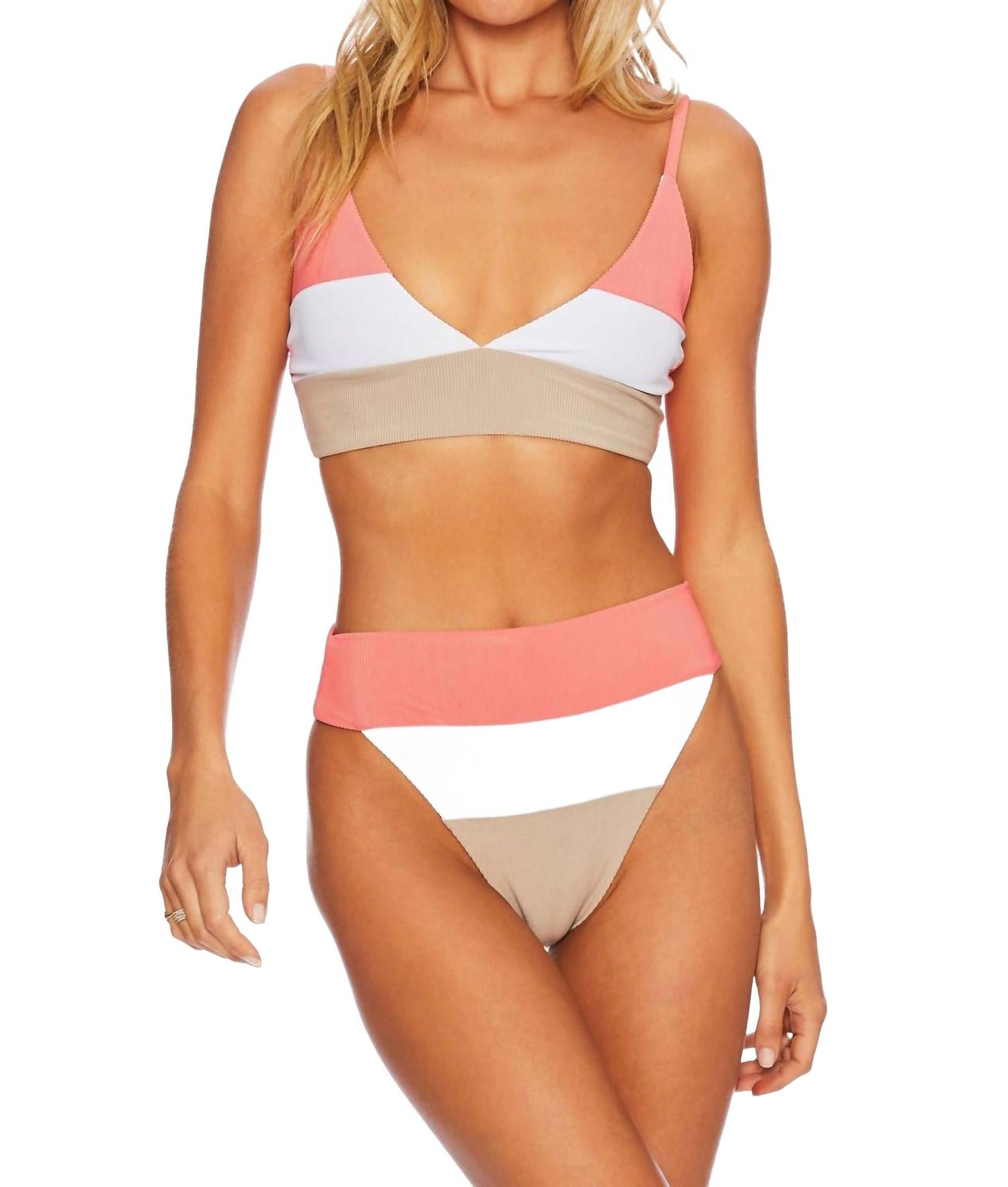 Топ бикини Riza в коралловом цвете Beach Riot
Топ бикини Riza в коралловом цвете Beach Riot