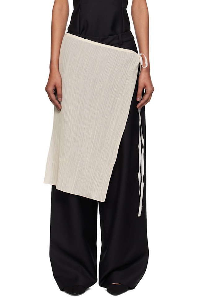 Складчатая миди-юбка-расклешенка из хлопкового шелка Bambou Roger Kwong, цвет bone
Складчатая миди-юбка-расклешенка из хлопкового шелка Bambou Roger Kwong, цвет bone