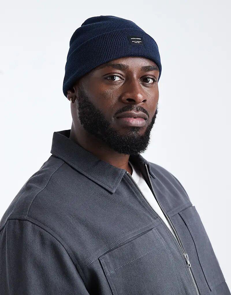 Шапочка Jack & Jones темно-синего цвета
Шапочка Jack & Jones темно-синего цвета