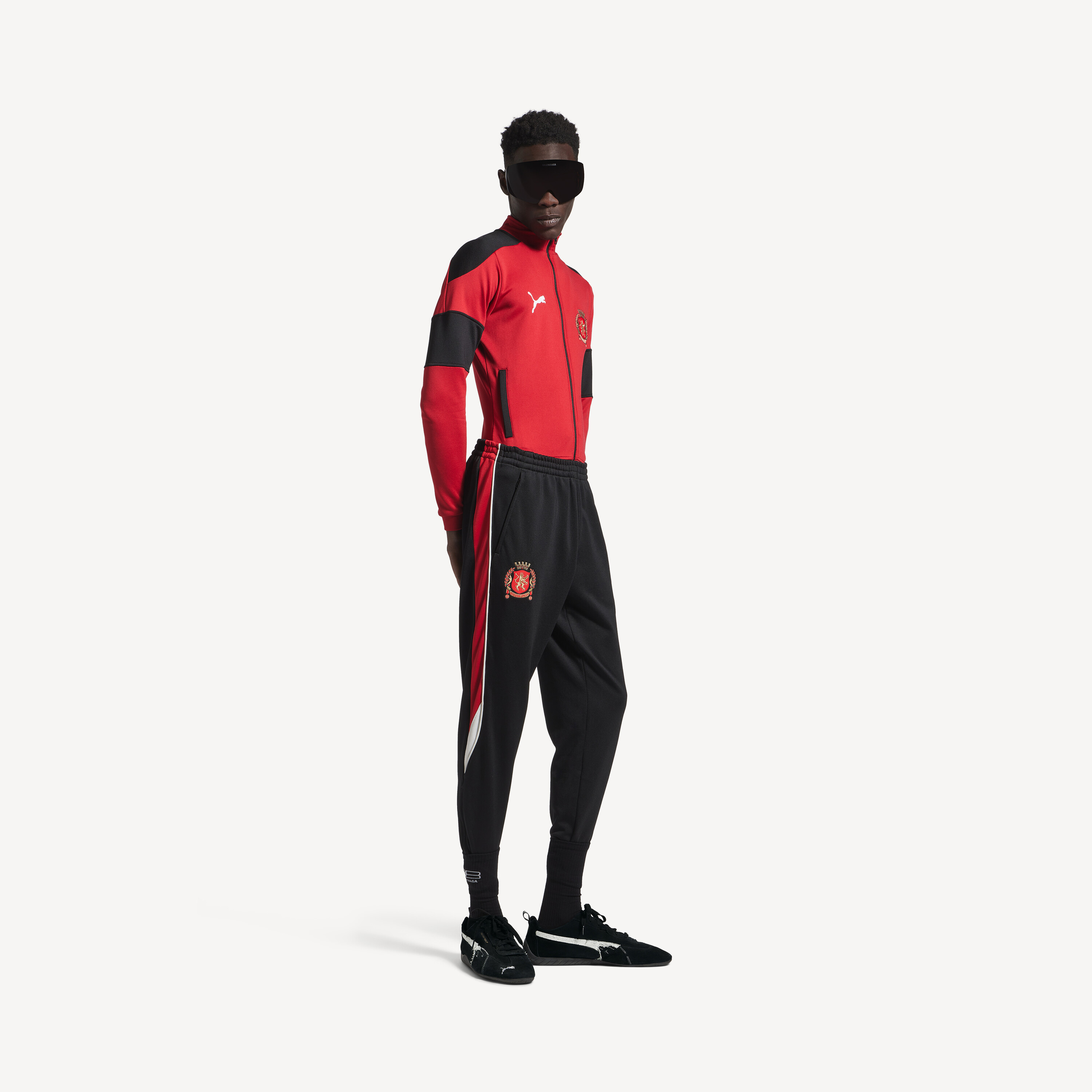 Брюки-трико balenciaga i puma облегающего кроя в черно-красном цвете BALENCIAGA, красный/черный
Брюки-трико balenciaga i puma облегающего кроя в черно-красном цвете BALENCIAGA, красный/черный