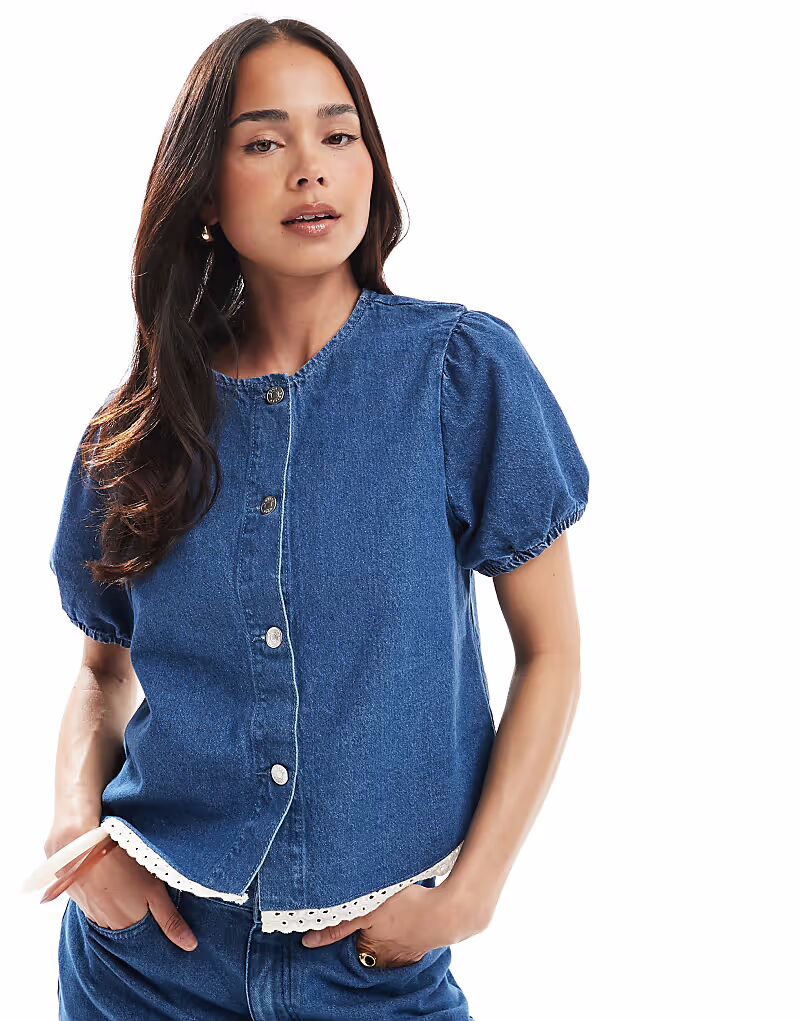 Джинсовый топ ASOS DESIGN с рукавами-фонариками и отделкой ришелье в средне-голубом цвете
Джинсовый топ ASOS DESIGN с рукавами-фонариками и отделкой ришелье в средне-голубом цвете