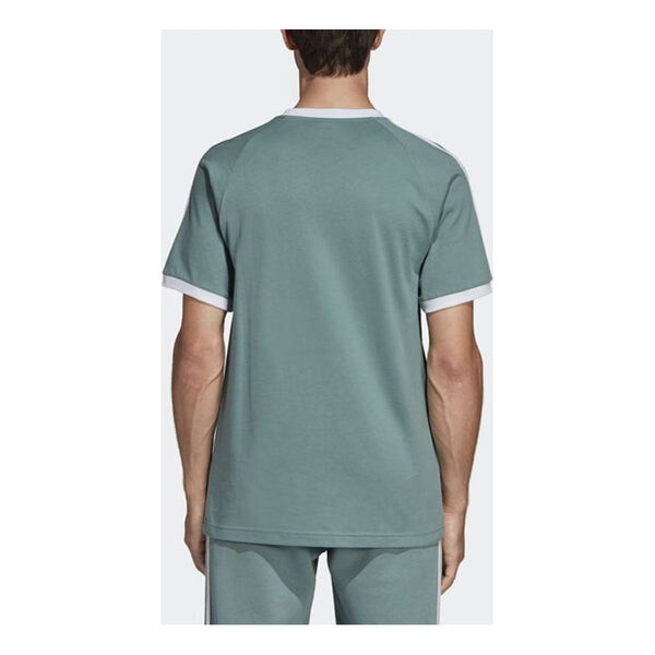 Футболка originals sports round neck short sleeve 76 retro mint green Adidas, зеленый
Футболка originals sports round neck short sleeve 76 retro mint green Adidas, зеленый