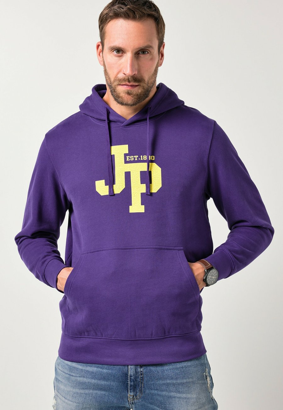 Худи JP1880 CHEST PRINT, KANGAROO POCKET, Purple
Худи JP1880 CHEST PRINT, KANGAROO POCKET, Purple