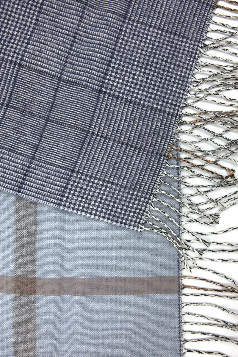 Шарф COLLEZIONE ALESSANDRO шерстяной "Рим", формата XL, производство Италия, синий
Шарф COLLEZIONE ALESSANDRO шерстяной "Рим", формата XL, производство Италия, синий