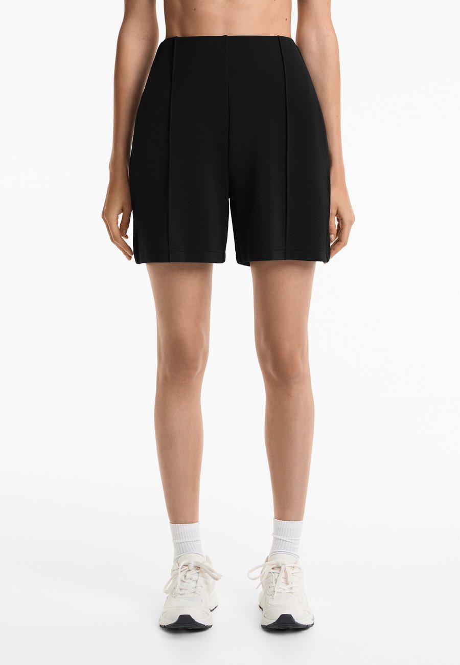 Шорты OYSHO SOFT TOUCH SUPER HIGH RISE BERMUDA, Black
Шорты OYSHO SOFT TOUCH SUPER HIGH RISE BERMUDA, Black