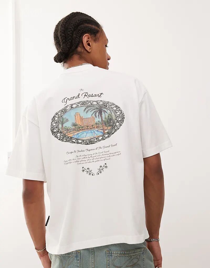 Футболка с принтом «Запрещенный большой бассейн» в кремово-белом цвете
Футболка с принтом «Запрещенный большой бассейн» в кремово-белом цвете