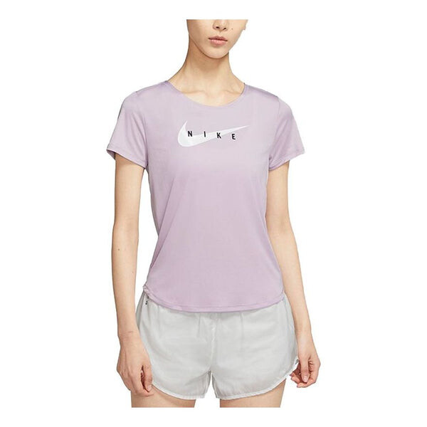 Футболка как w nk swoosh run top ss iced lilac Nike, фиолетовый
Футболка как w nk swoosh run top ss iced lilac Nike, фиолетовый