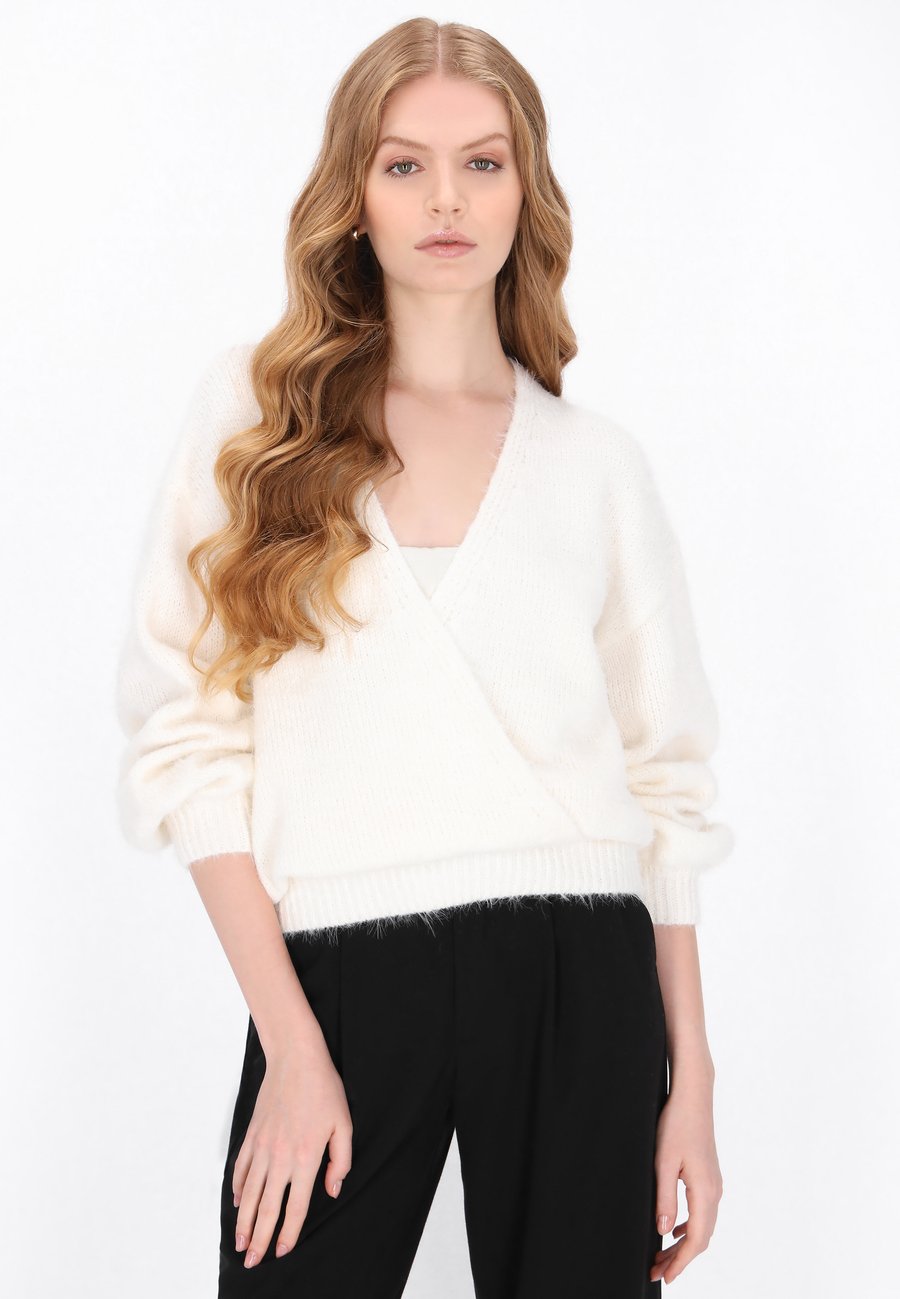 Джемпер DreiMaster Jumper, Offwhite/Off-White
Джемпер DreiMaster Jumper, Offwhite/Off-White