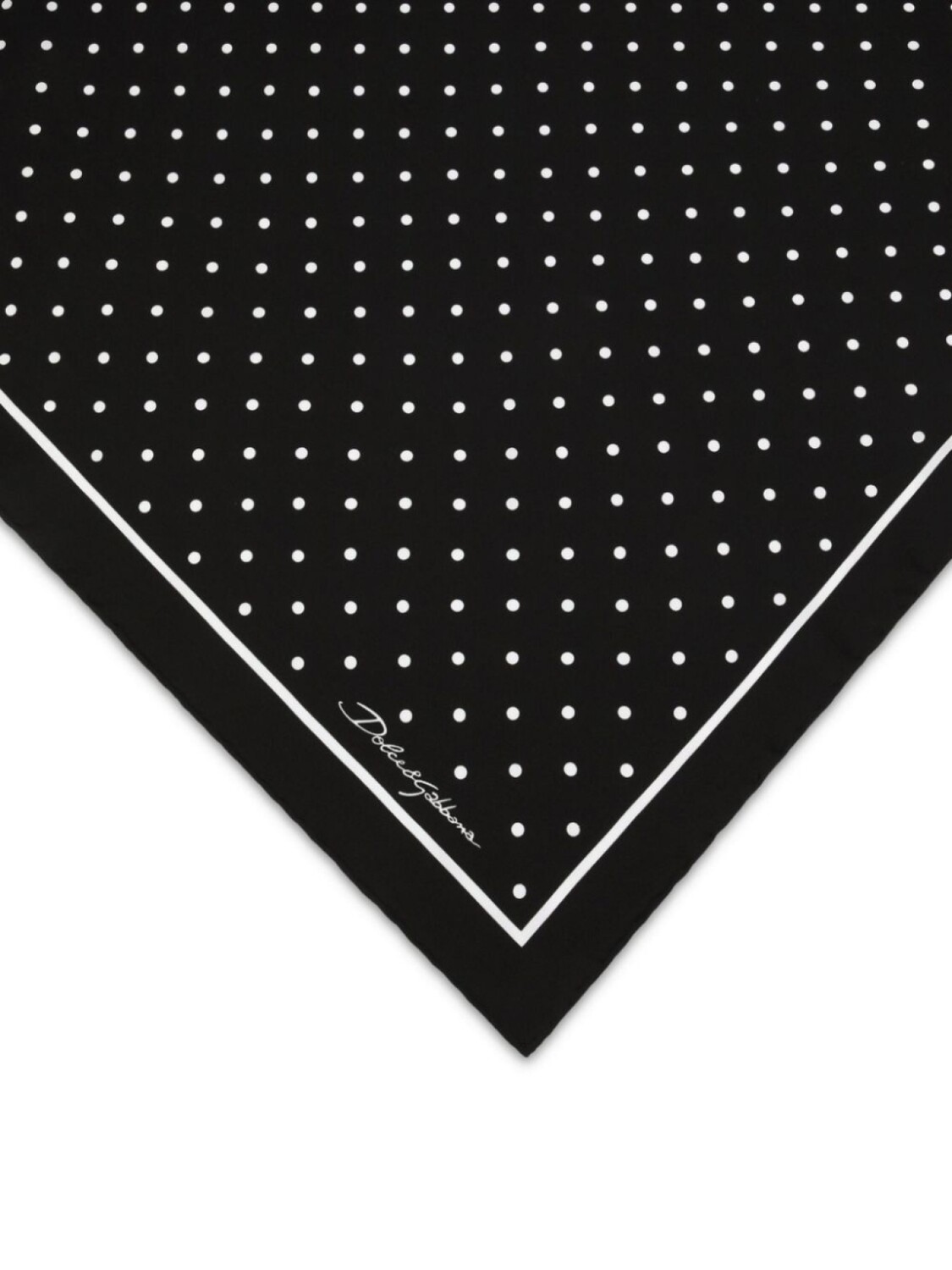 Dolce & Gabbana шелковый платок в горох, черный
Dolce & Gabbana шелковый платок в горох, черный