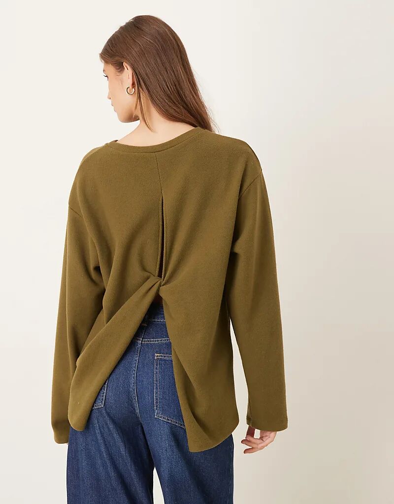 Супермягкий лонгслив с длинными рукавами и узлом на спине ASOS DESIGN цвета хаки - KHAKI
Супермягкий лонгслив с длинными рукавами и узлом на спине ASOS DESIGN цвета хаки - KHAKI