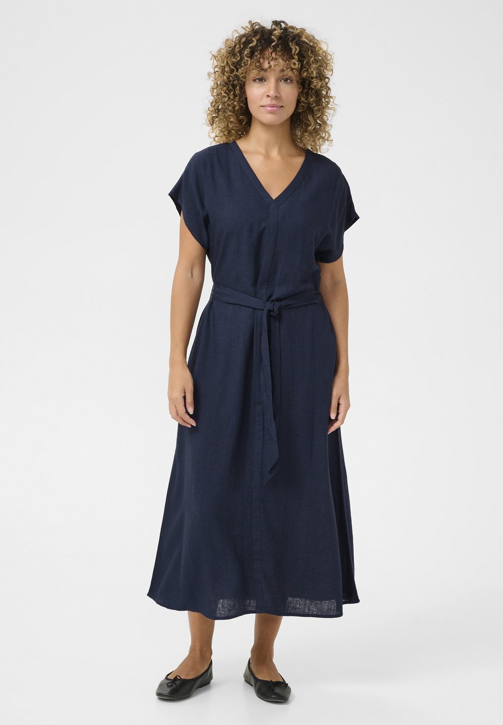 Повседневное платье CRVENTA WITH POCKETS Cream, темно-синий
Повседневное платье CRVENTA WITH POCKETS Cream, темно-синий