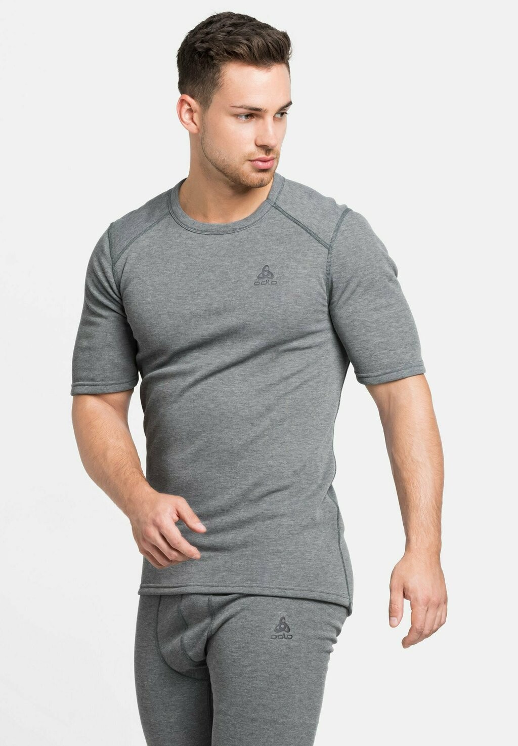 Майка/рубашка CREW NECK ACTIVE ODLO, цвет odlo steel grey melange
Майка/рубашка CREW NECK ACTIVE ODLO, цвет odlo steel grey melange