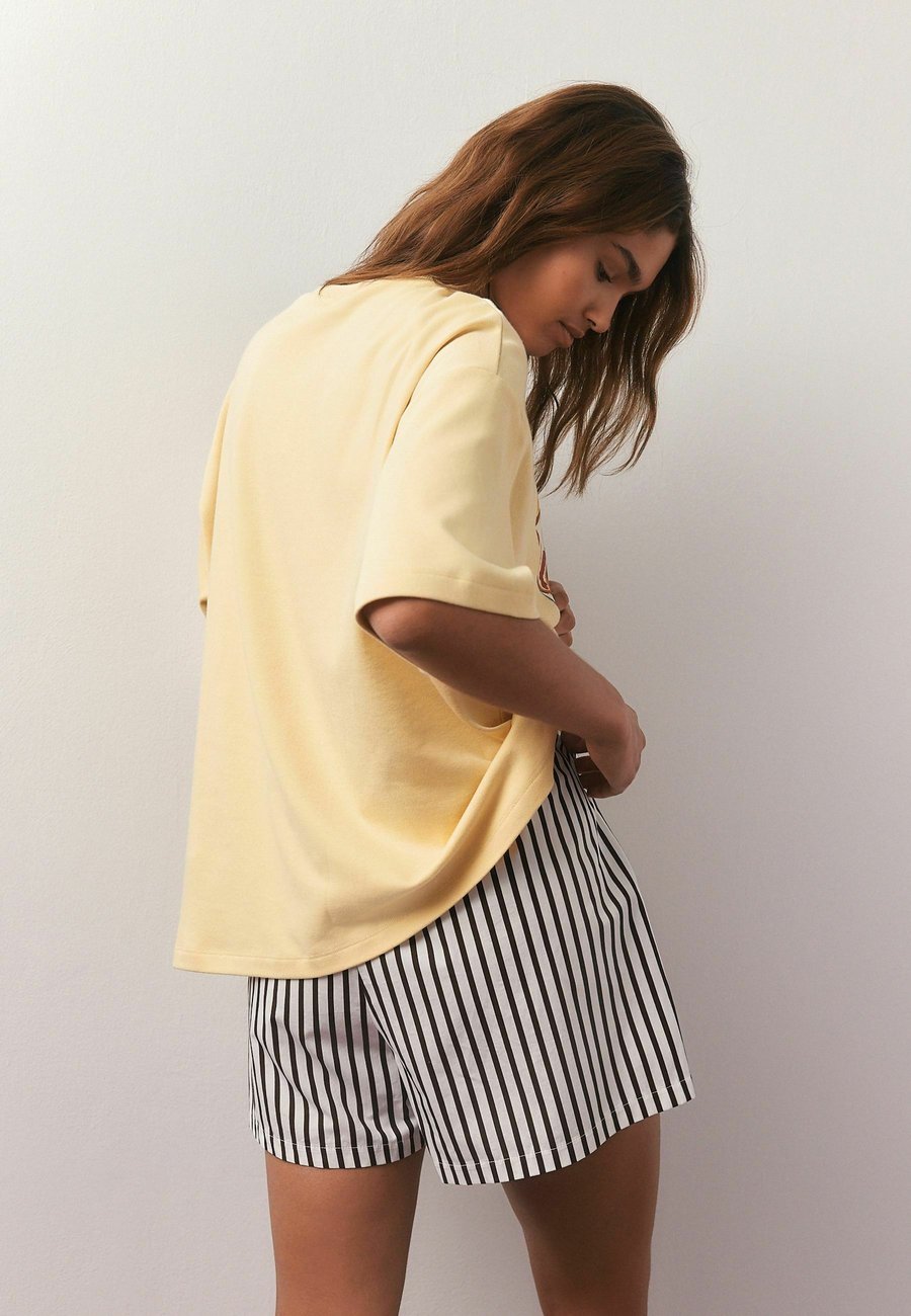 Пижамный комплект Next SET, Yellow Stripe/Yellow
Пижамный комплект Next SET, Yellow Stripe/Yellow